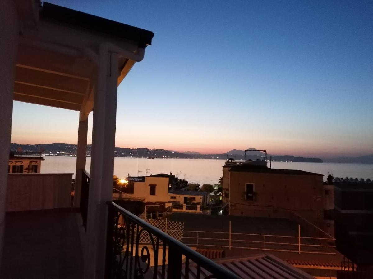 Il Cantuccio B&B Bacoli Bagian luar foto